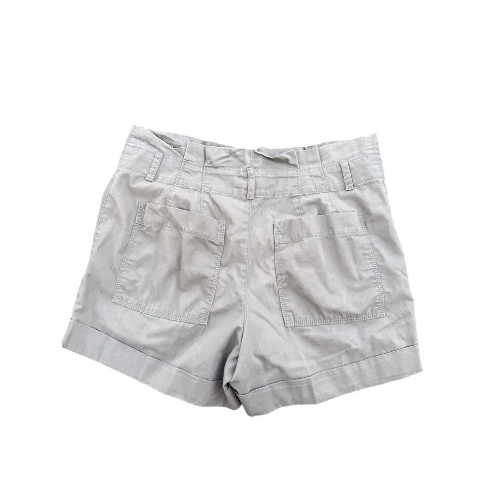 LOFT Olive Green Pleated Shorts Women’s Size 2